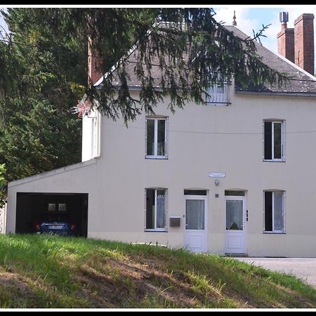 Studio "Au Bord De L'Eau" 2 Chambon-sur-Voueize Exterior foto